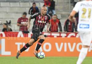 Thiago Heleno quer Atlético-PR conquistando primeira vitória fora de casa