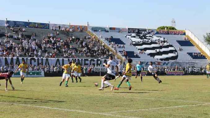 Segundona: Clássico regional entre vice-lider Francana e líder Comercial agita Grupo 4