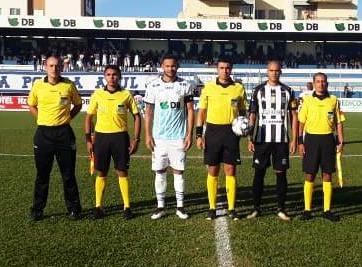 URT-MG 1 x 1 Treze-PB - Decisão fica pra semana que vem... 2 0002050317798 img