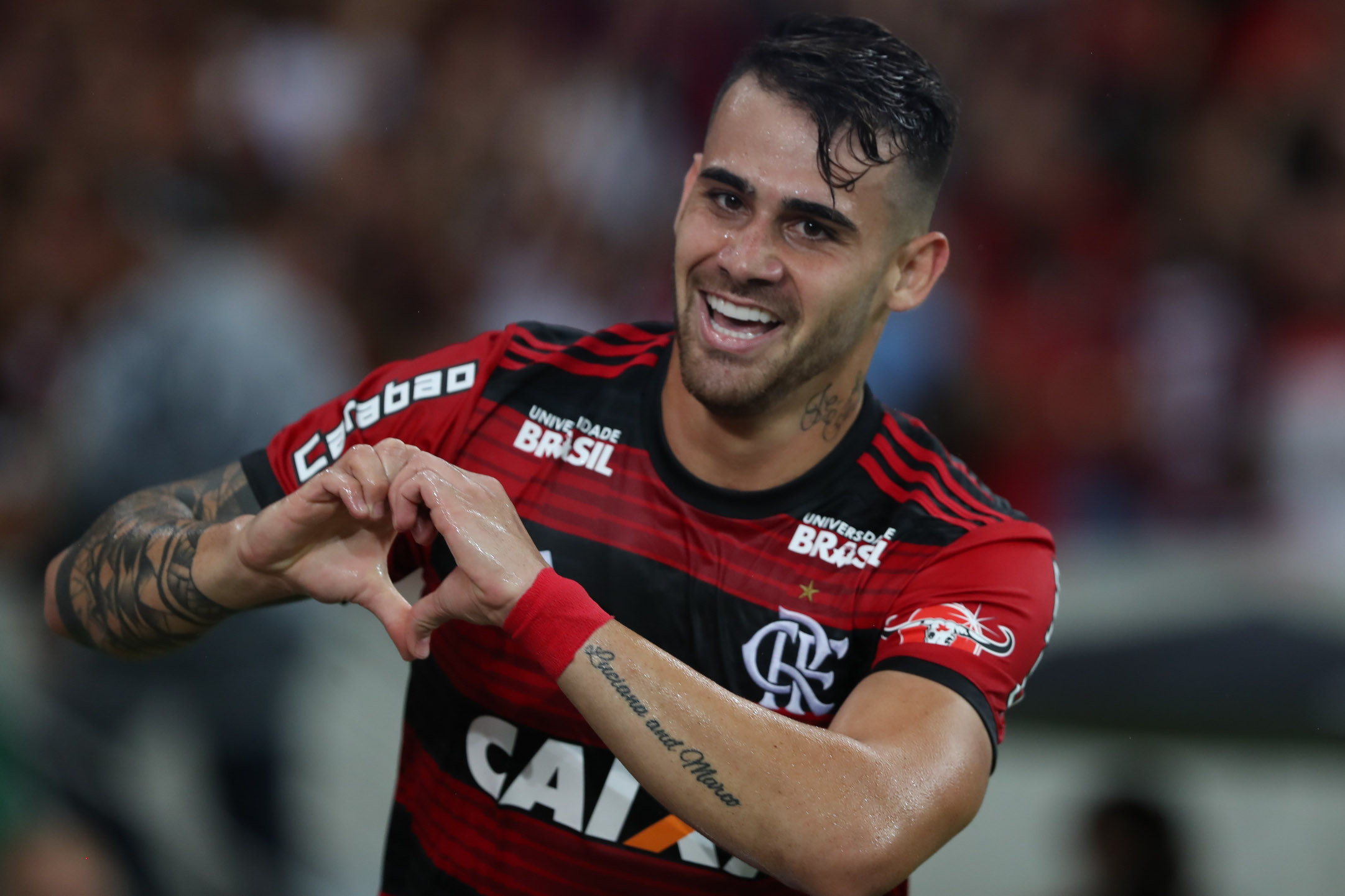 Flamengo 1 x 0 Corinthians – Estrela do treinador brilha e Fla se isola na ponta