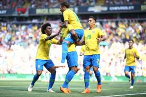 Em dia de folga da seleção, jogadores aproveitam para avaliar futuro profissional
