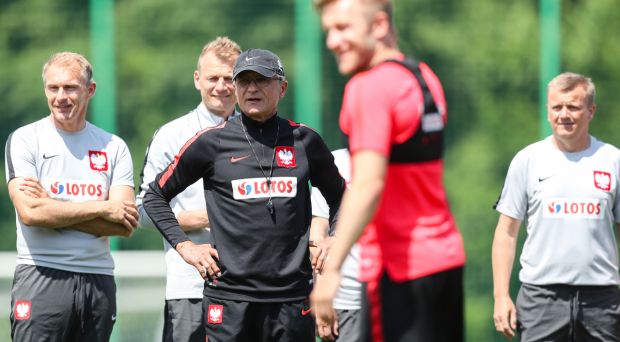 Copa do Mundo: Com brasileiro na lista, Polônia anuncia 23 convocados