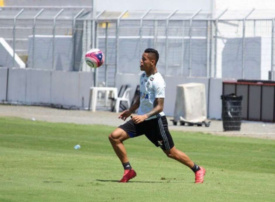 Série B: “Pé quente”, Orinho reforça Ponte Preta após cinco jogos