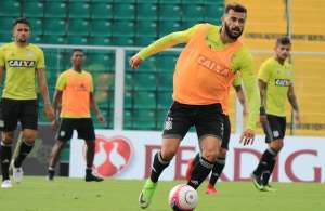 Série B: João Lucas troca Figueirense pelo Ceará, lanterna do Brasileirão