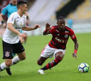 Corinthians empaca com Loss, São Paulo perde clássico do Palmeiras e Santos reage