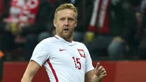 Copa do Mundo: Polônia confirma corte do zagueiro Kamil Glik