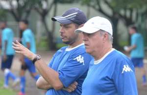 Há 40 anos no futebol, Paulo Campos busca uma nova oportunidade no mercado