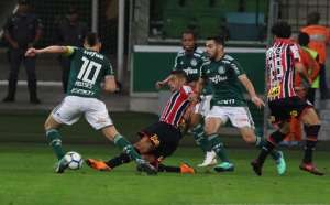 Moisés projeta jogo de qualidade entre Palmeiras e Grêmio no Sul