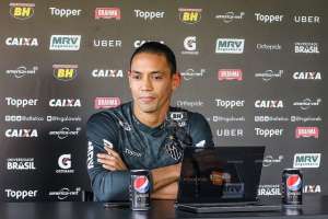 Ricardo Oliveira confia em 'entusiasmo e fé' para reabilitação do Atlético-MG