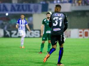 Série B: Após falhas, Marcelo Cabo não garante Mota como titular no gol do CSA
