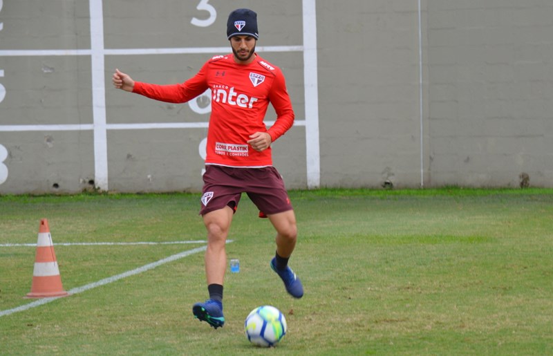 São Paulo treina com Nenê e Bruno Alves; Hudson ainda é dúvida para sábado