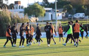 Amistosos: Uruguai faz último treino pare pegar Usbequistão, seu único jogo antes da Copa