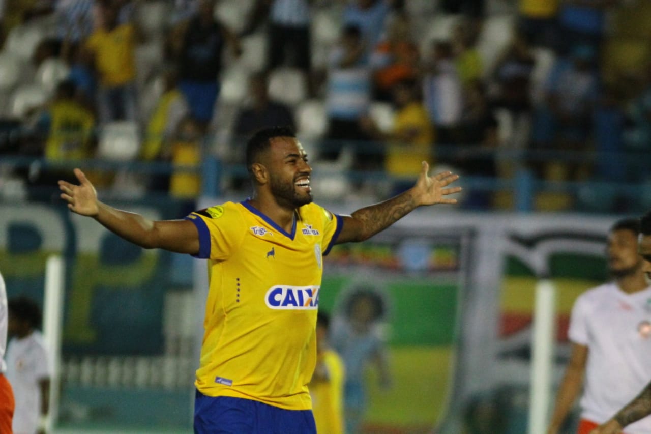 Série B: Empresário revela sondagens por Cassiano, artilheiro do Paysandu