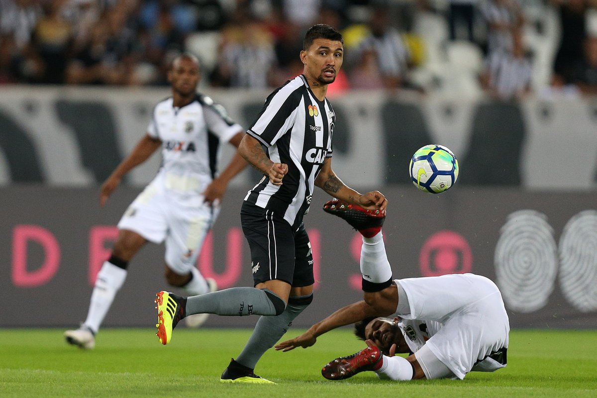 Botafogo 0 x 0 Ceará – Noite histórica para Jefferson com vaias no Nilton Santos