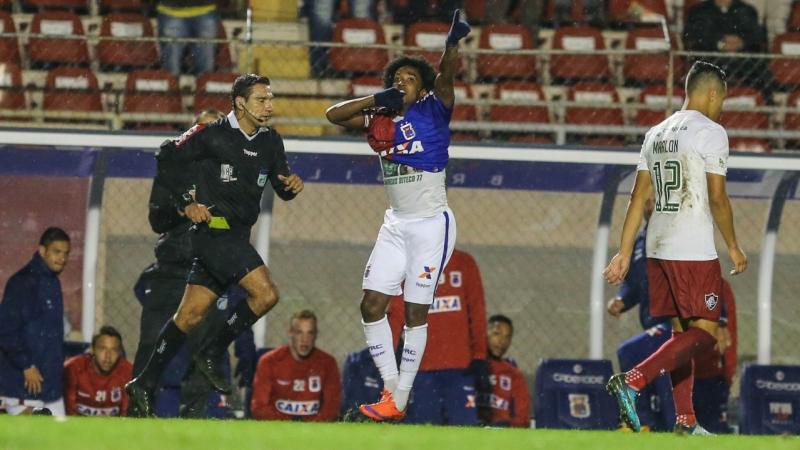 Contra o Paraná, Bahia busca vitória para se reerguer no Campeonato Brasileiro