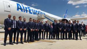 Copa do Mundo: Seleção da Espanha recebe visita do Rei Felipe VI antes de embarcar