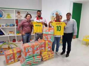 Série D: América-RN faz ação de solidariedade junto a hospital e associação