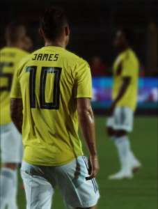 Copa do Mundo: Recuperado, James Rodríguez volta aos treinos na Colômbia