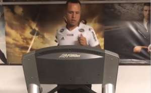 Luis Fabiano posta vídeo correndo e entusiasma torcida da Ponte Preta