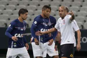 Corinthians x Vitória - Timão precisa se reerguer no Brasileirão