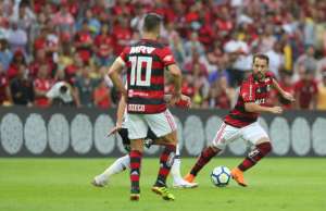 Flamengo x Paraná - Mengão pega o tricolor em ascensão no Maracanã