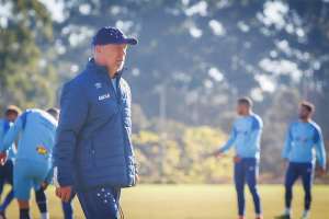 Lucas Silva desfalca treino e vira dúvida no Cruzeiro para pegar a Chapecoense