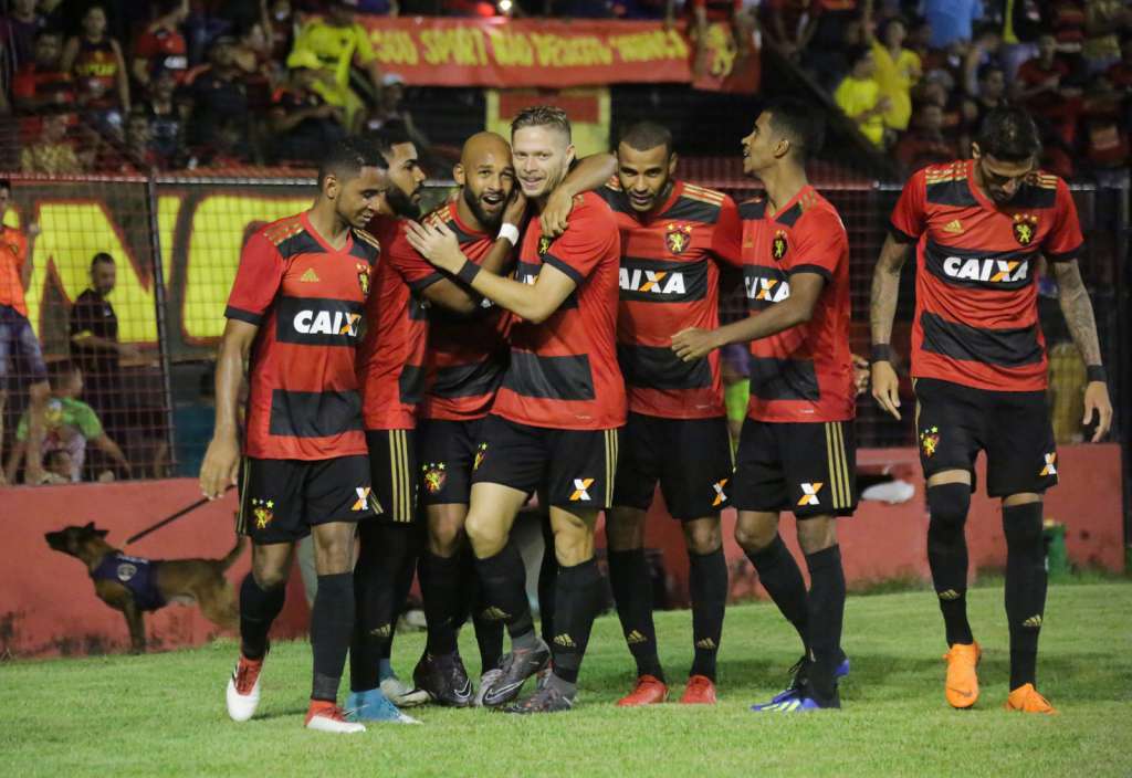 Sport quer surpreender Vasco para seguir entre os líderes