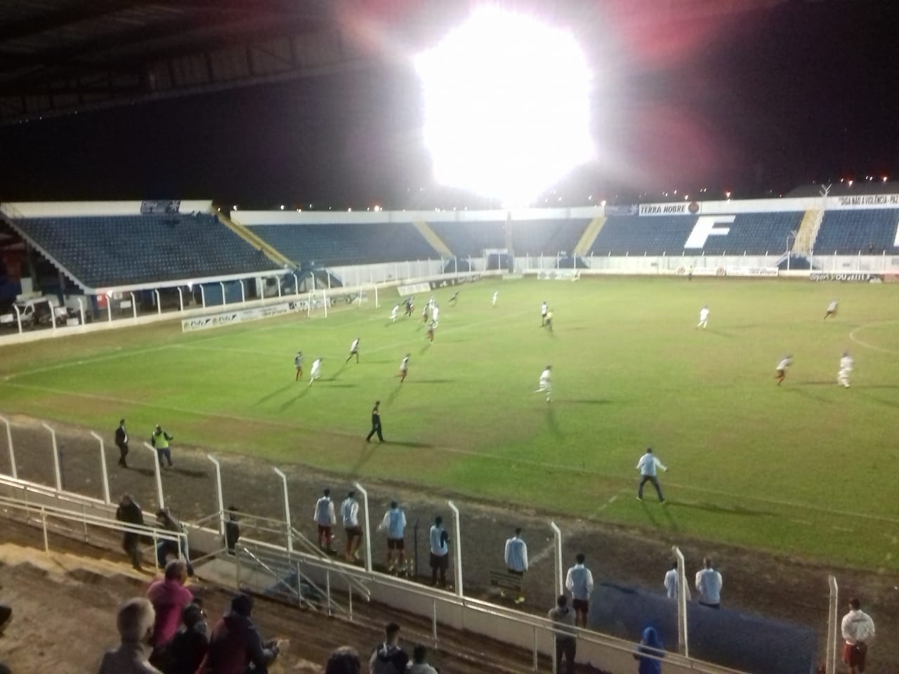 Segundona: Em partida com dois expulsos, Fernandópolis e Bandeirante empatam sem gols