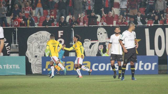 Joinville-SC 1 x 0 Volta Rodonda-RJ – No ‘jogo dos desesperados’, JEC vence e respira