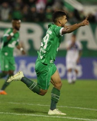 Chapecoense venceu o Cruzeiro