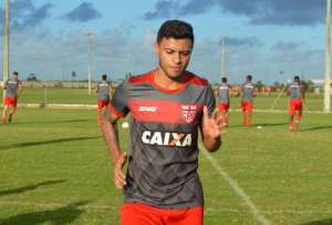 Série B: Lesionado no clássico, Cleiton Xavier desfalca o CRB por cinco semanas