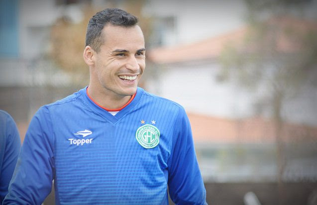 Série B: Goleiro do Guarani pede 'concentração total' contra invicto São Bento 2 0002050319977 img