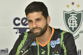 ​Meias do América-MG tratam último jogo antes da Copa como crucial