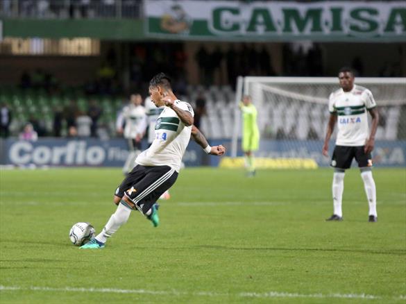 Série B: João Paulo pode trocar Coritiba pelo Londrina