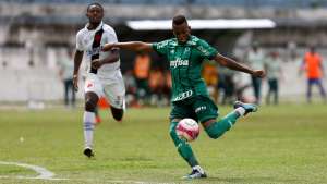 Após Tchê Tchê, Palmeiras negocia Fernando com o Shakhtar Donetsk