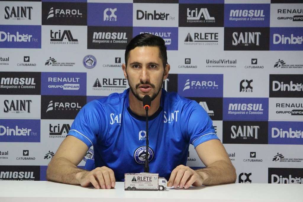 Série D: Goleiro Júnior Belliato exalta força do grupo e apoio da torcida do Tubarão para avançar