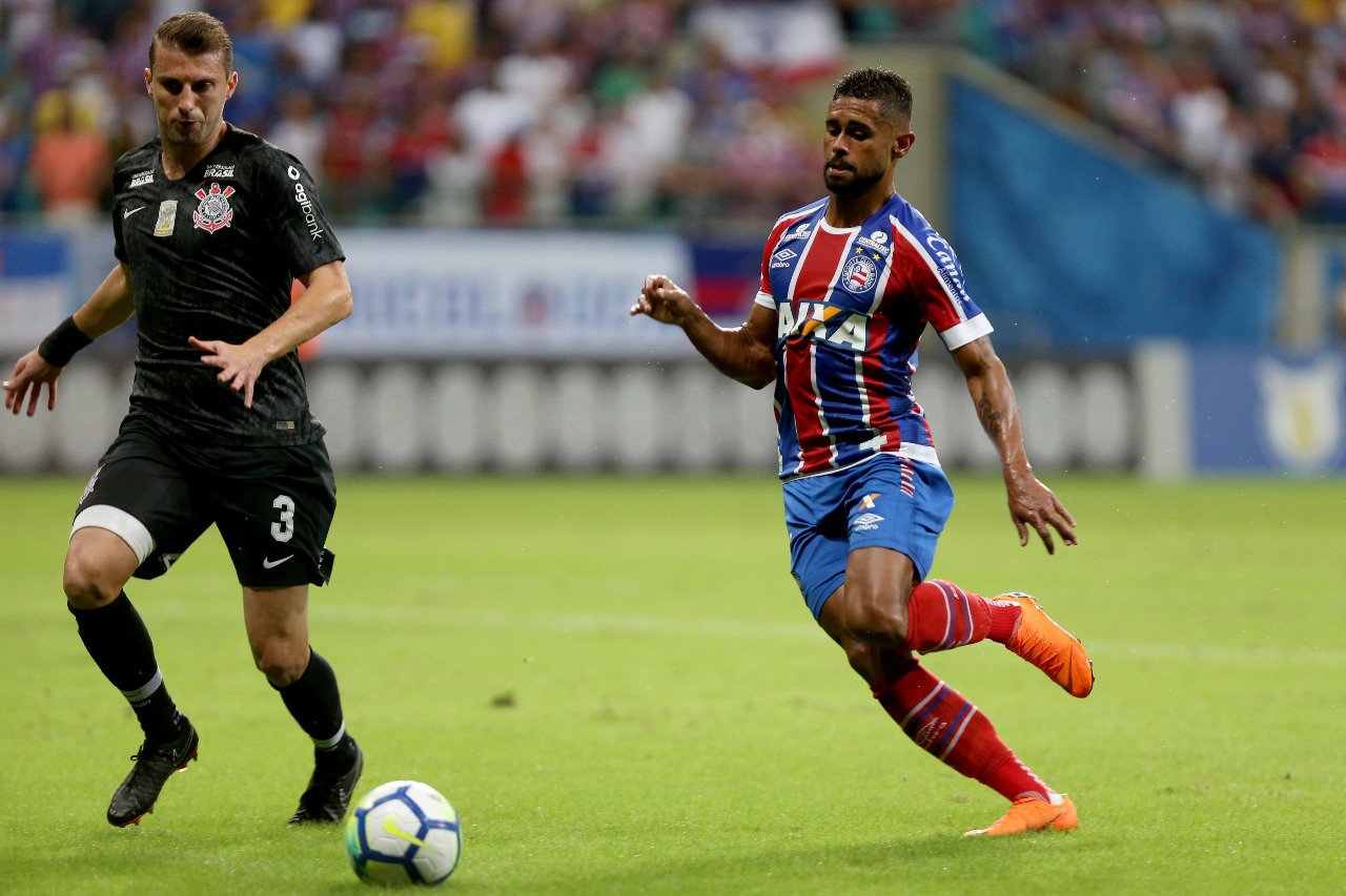 BRASILEIRÃO: Flamengo empata e fica quatro pontos na frente de Atlético-MG e São Paulo