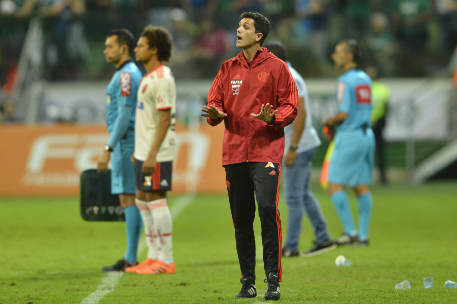 Maurício Barbieri tem feito a diferença pelo lado do Flamengo