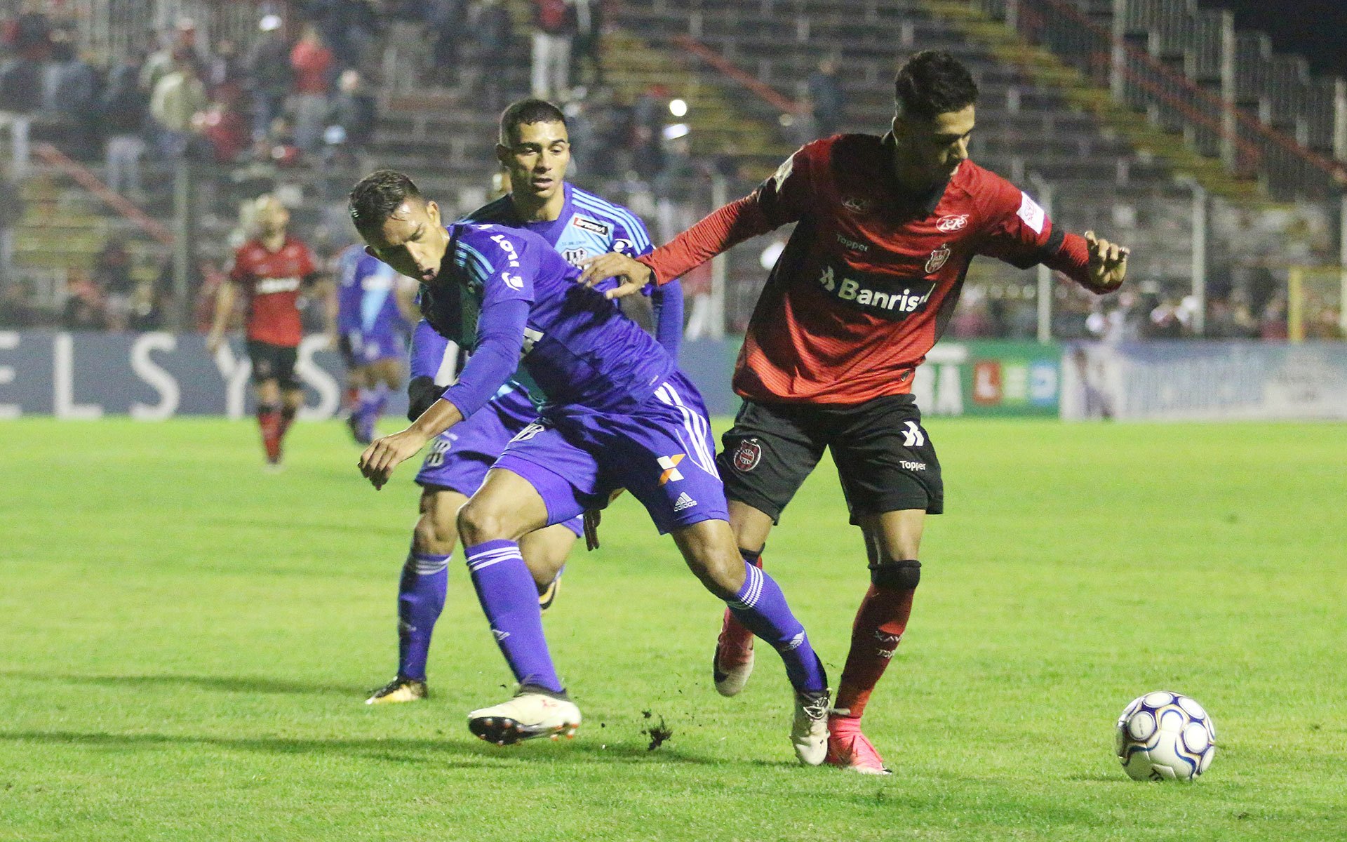 Série B: Brasil de Pelotas enfrenta líder para sair da zona de rebaixamento