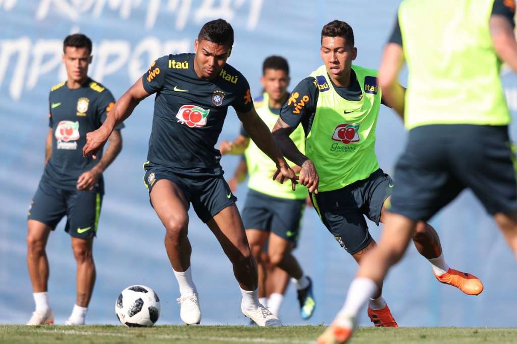 Com estilo próprio, Danilo imprime a sua marca na defesa da seleção brasileira