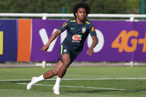 Em sua 2ª Copa do Mundo, Willian vê Brasil pronto para estreia e mira ‘grande vitória