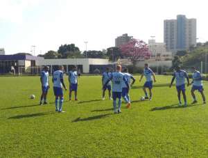 Uberlândia-MG x Caxias-RS - Alviverde consegue segurar o Grená