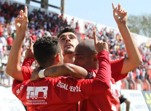 Segundona: Para mais de dois mil torcedores, Bandeirante sofre virada da Internacional