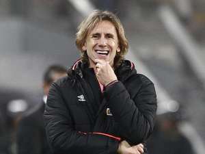 Copa do Mundo: Ricardo Gareca considera derrota do Peru para Dinamarca injusta