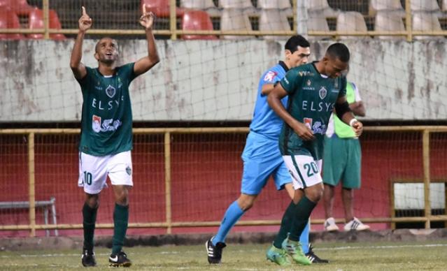 Manaus fez 2 a 1 em cima do Rio Branco, no Acre, e joga pelo empate na volta. Foto: Manoel Façanha