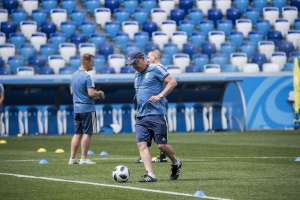 Copa do Mundo: Técnico sueco se desculpa por ida de auxiliar a treino da Coreia do Sul