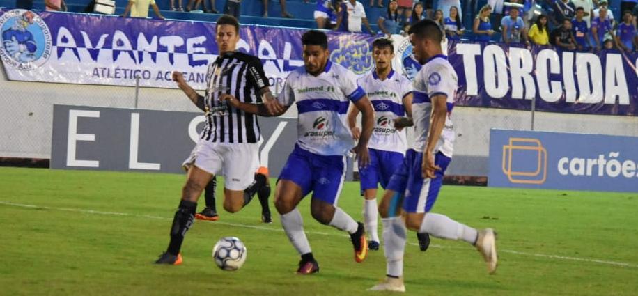 Atlético-AC é a surpresa ao final do primeiro turno da Série C. Nesta noite pega o lanterna Remo