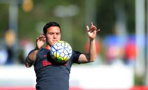 Sem espaço no Inter, Seijas rescinde contrato e volta ao Santa Fe, da Colômbia