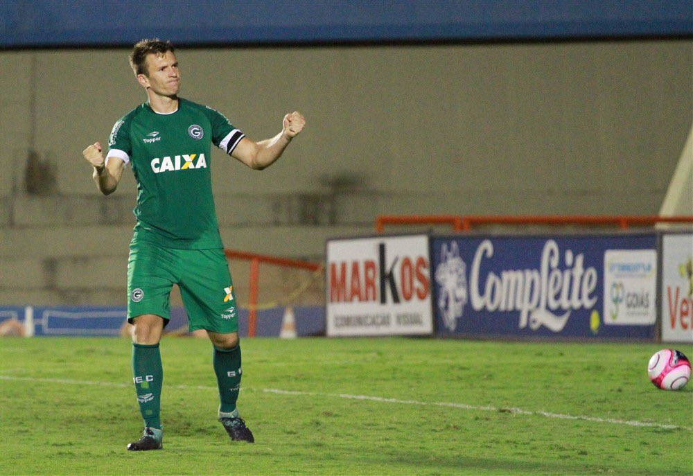 Série B: Goiás encaminha empréstimo de zagueiro ao Ceará