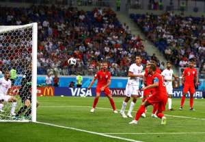 Tunísia 1 x 2 Inglaterra - Kane faz outro nos acréscimos e salva ingleses na estreia